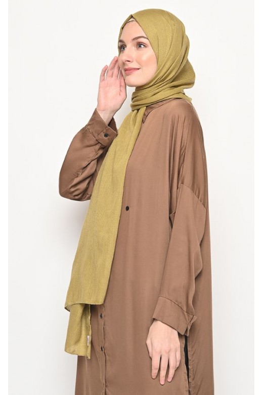 Pasmina Voal Zaffron Jahit Tepi Olive